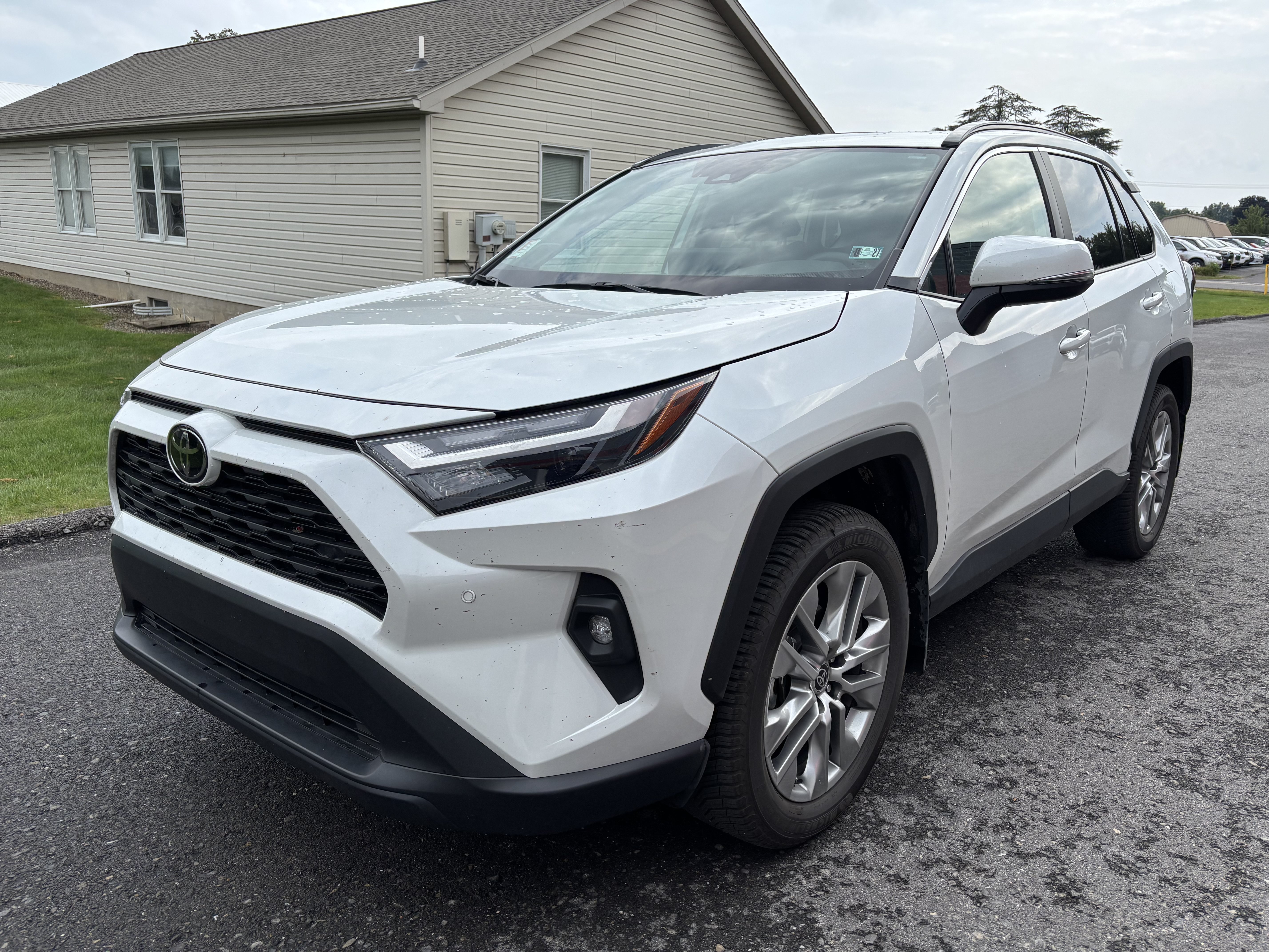 Certified 2023 Toyota RAV4 XLE Premium AWD/4WD image 7