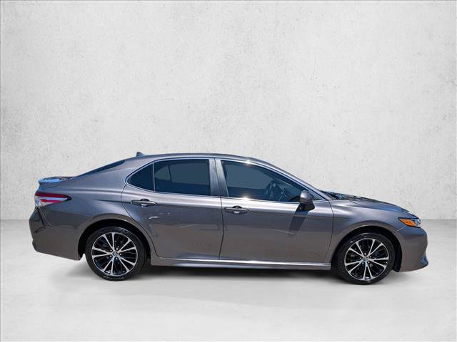 Certified 2020 Toyota Camry SE FWD image 4