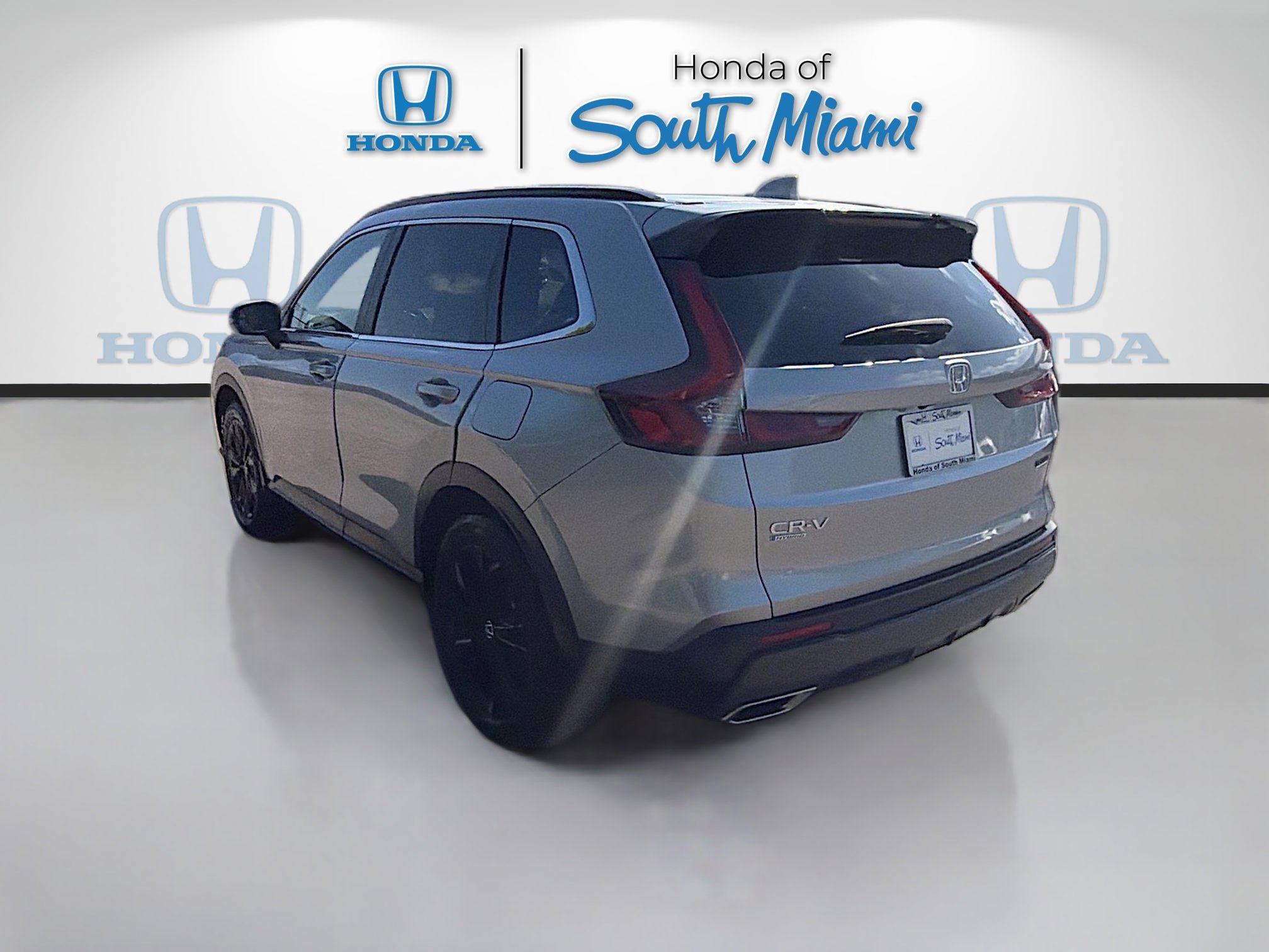 Used 2024 Honda CR-V Sport Touring image 5