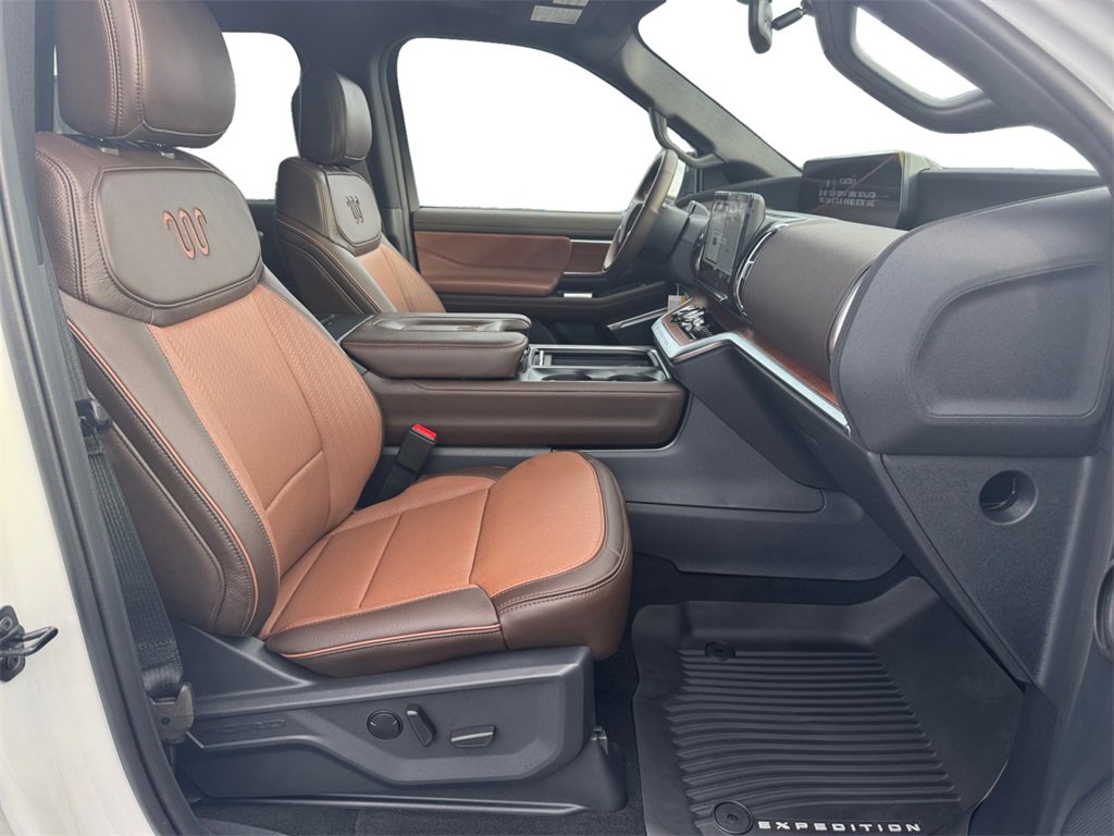 New 2025 Ford Expedition Max King Ranch image 15