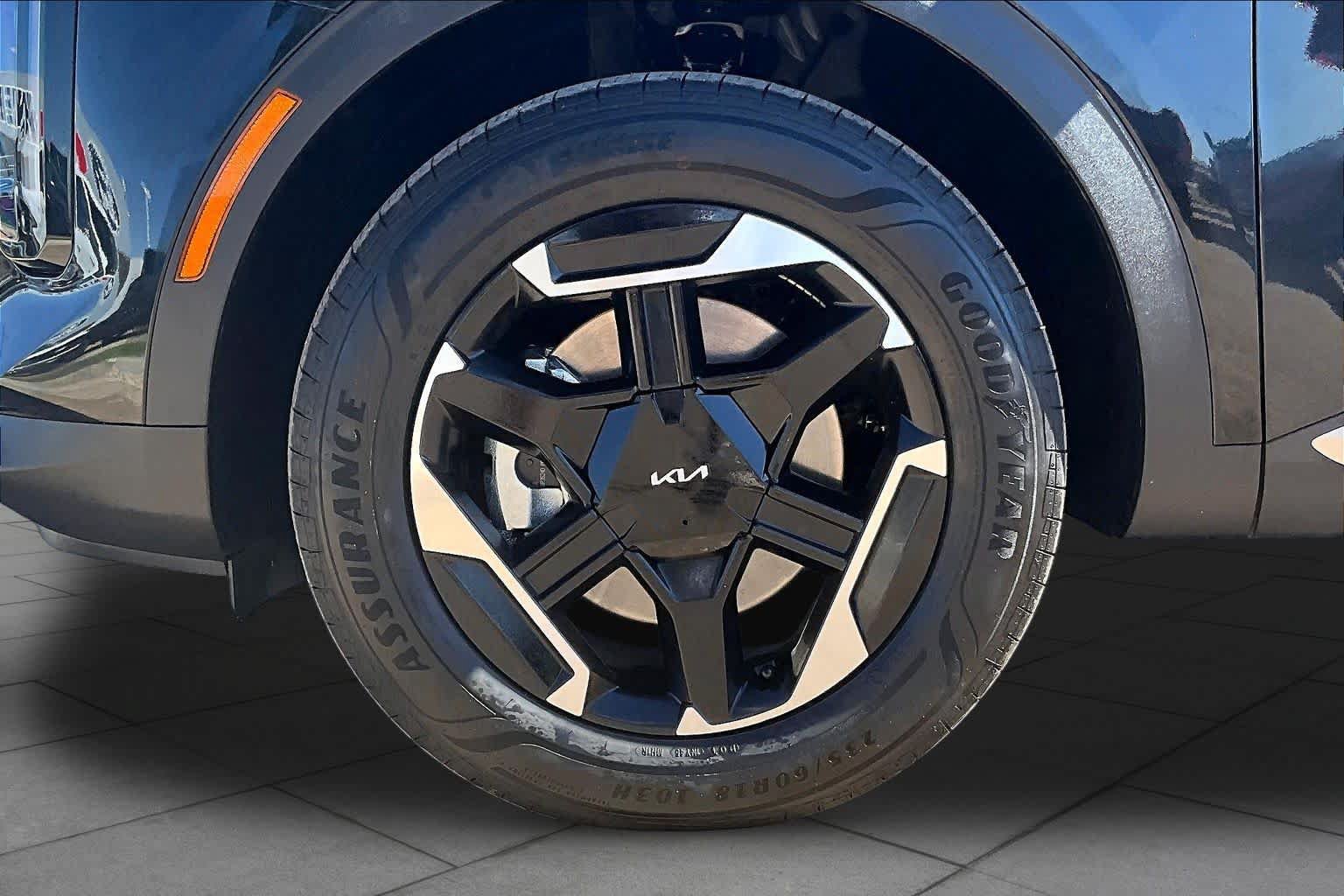 Used 2026 Kia Sportage S AWD/4WD image 11