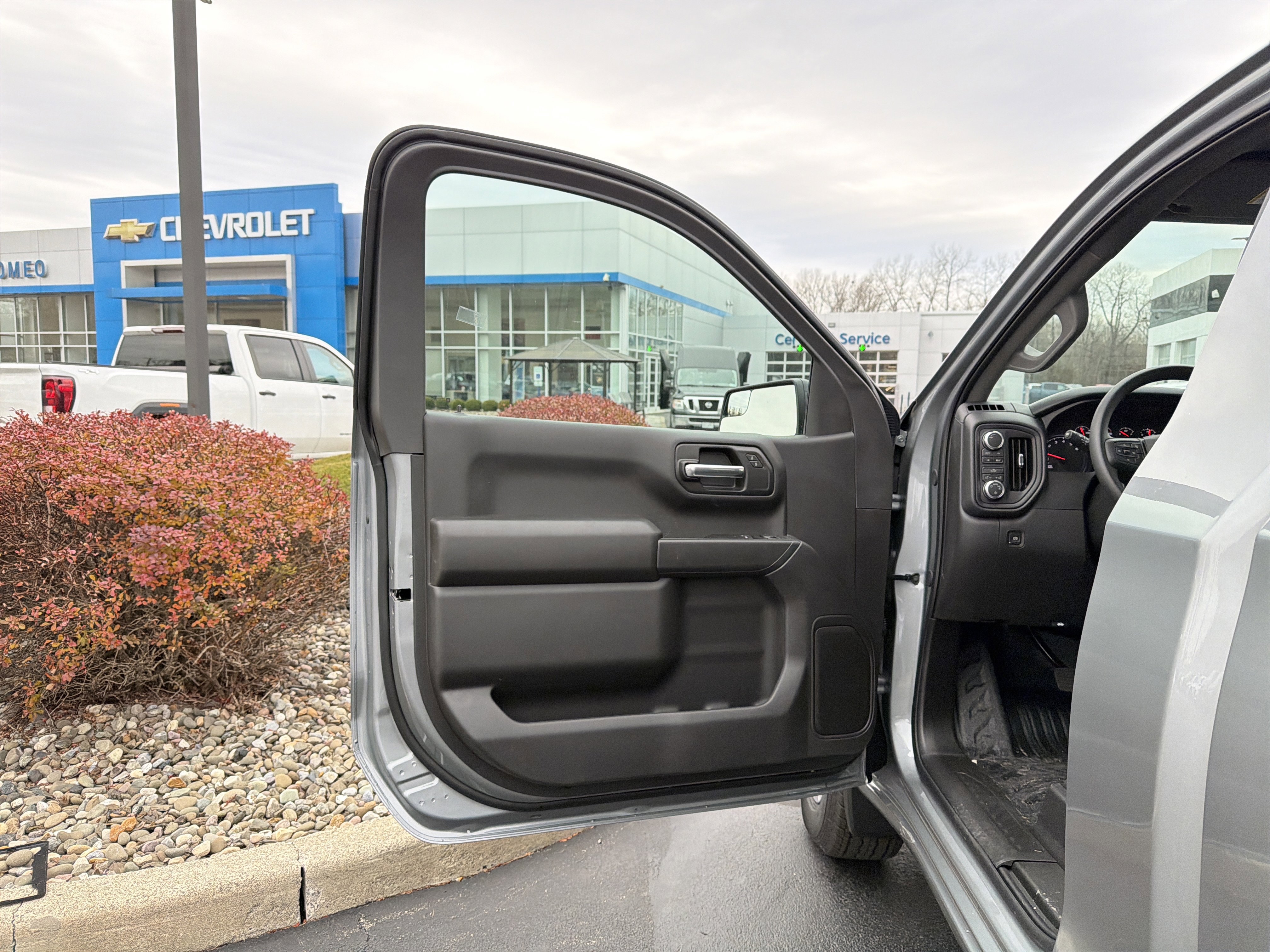 New 2026 GMC Sierra 1500 Pro w/ Pro Value Package image 11