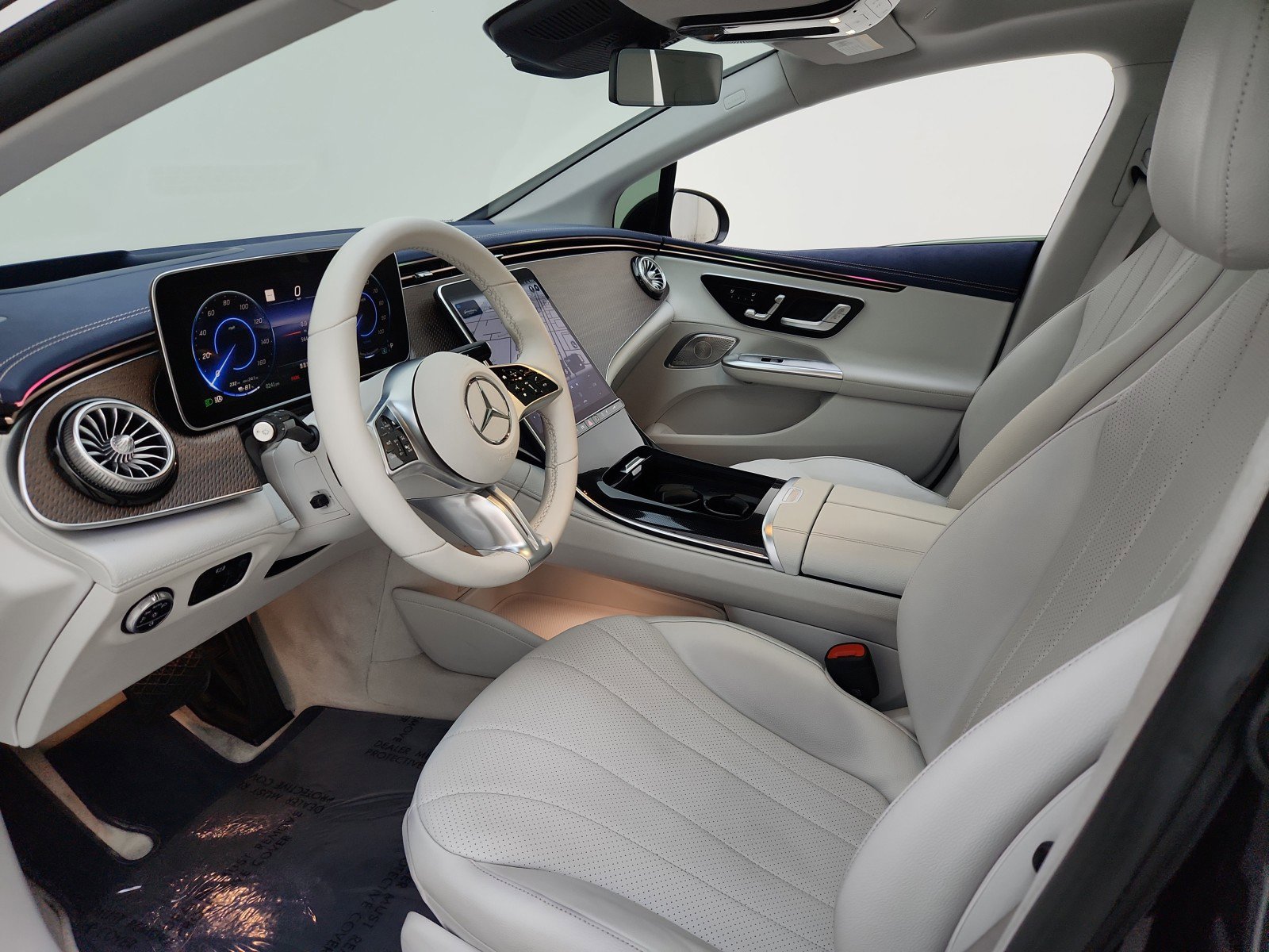 Used 2023 Mercedes-Benz EQE 350+ Sedan image 16