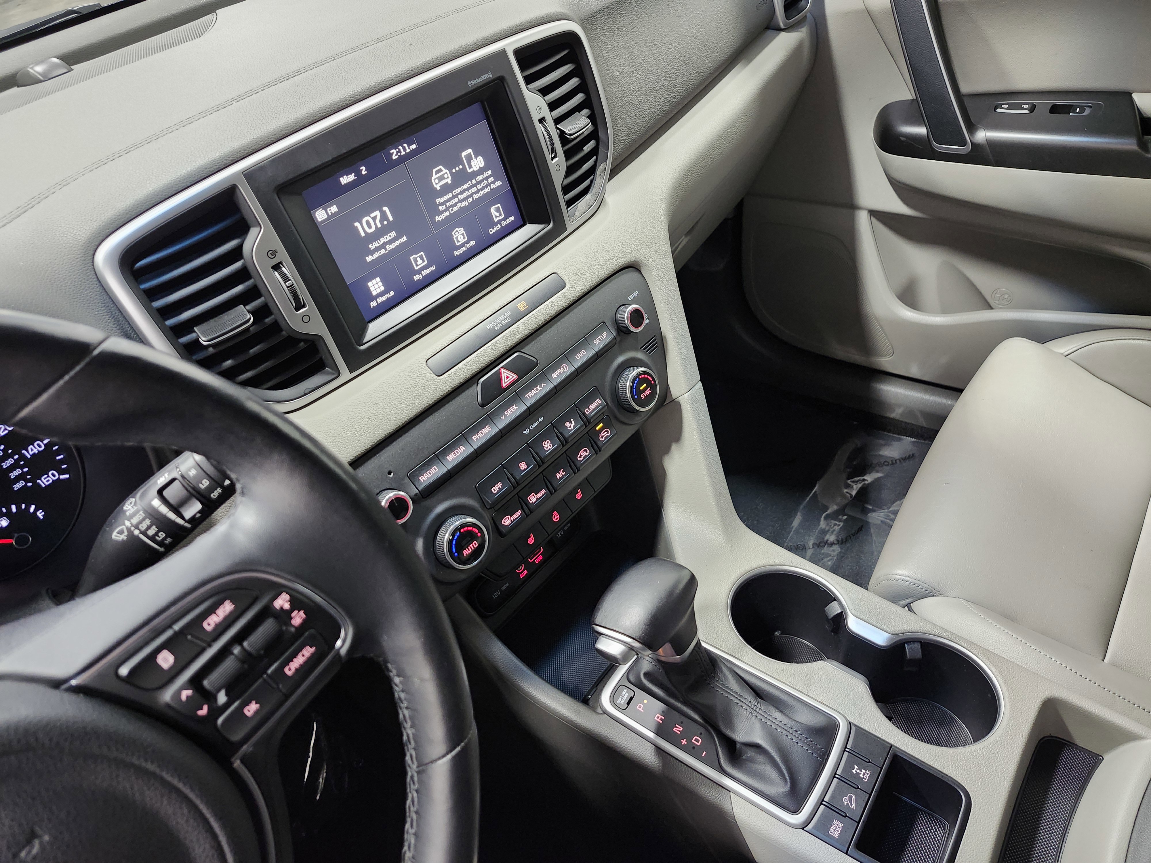 Used 2017 Kia Sportage EX w/ EX Premium Package image 32