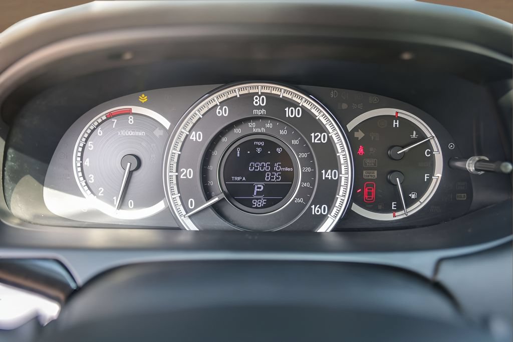 Used 2016 Honda Accord LX image 11