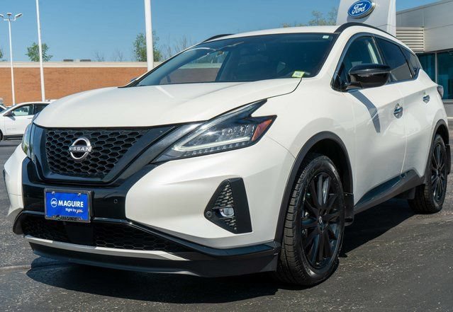 Used 2024 Nissan Murano SV w/ SV Midnight Edition Package AWD/4WD image 2