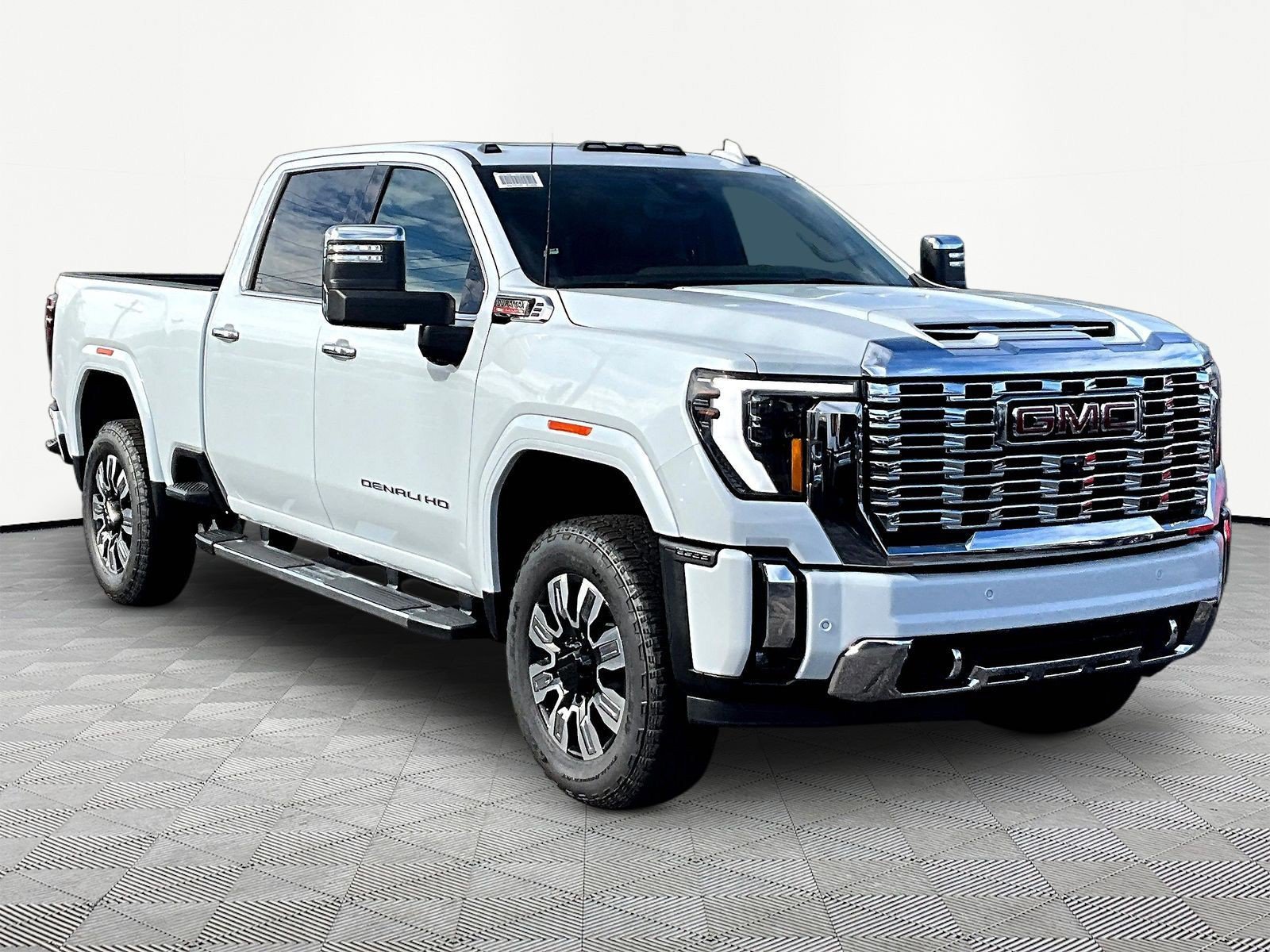New 2026 GMC Sierra 3500 Denali w/ Denali Reserve Package AWD/4WD image 3