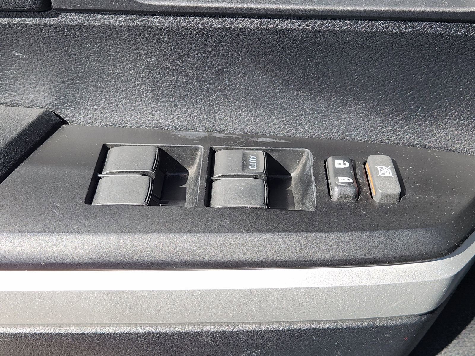 Used 2017 Toyota Tundra SR5 image 27