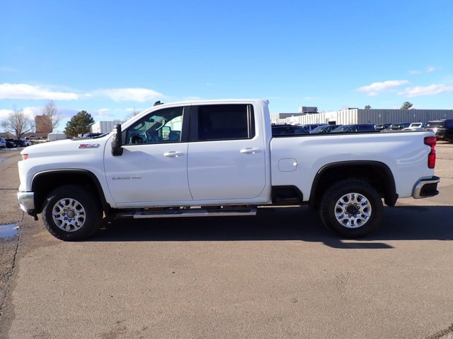 Used 2024 Chevrolet Silverado 2500 LT video 2