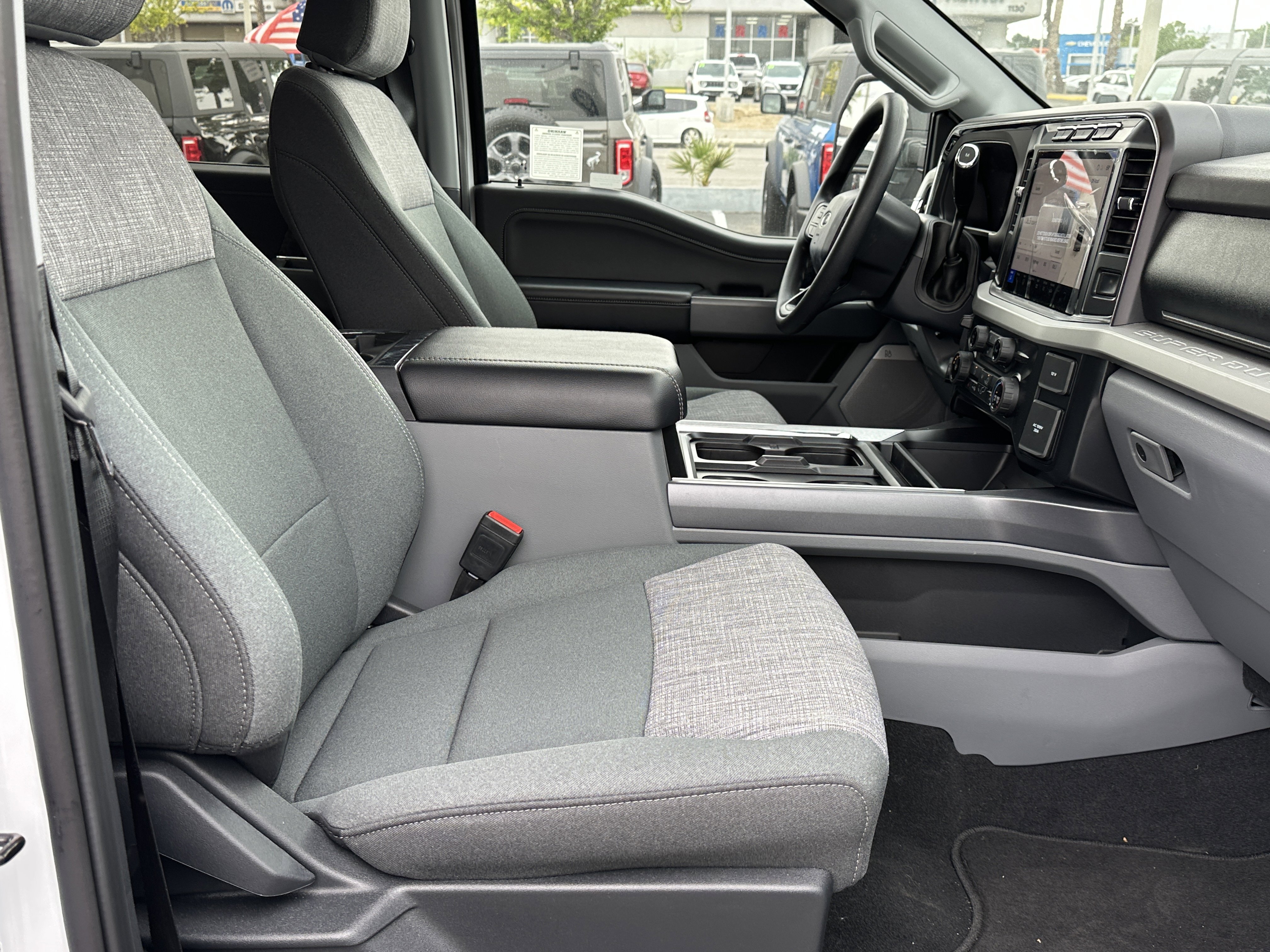 Used 2024 Ford F250 XLT w/ Black Appearance Package image 16