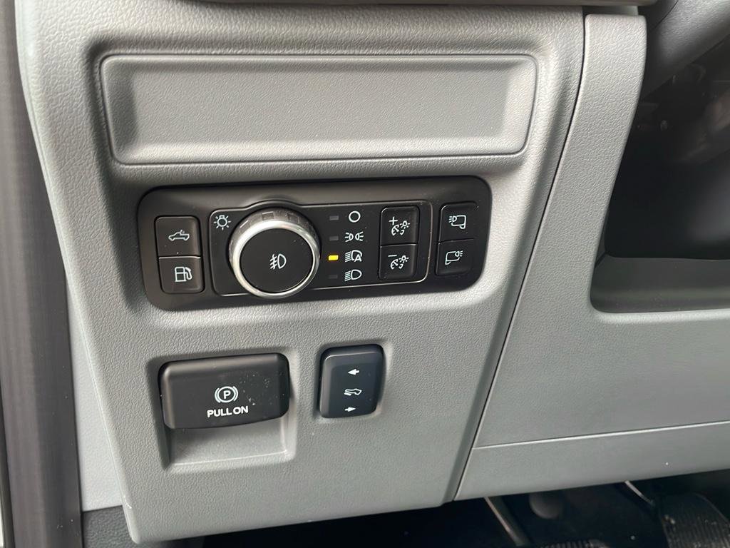 New 2025 Ford F150 XLT w/ Equipment Group 303A High image 13