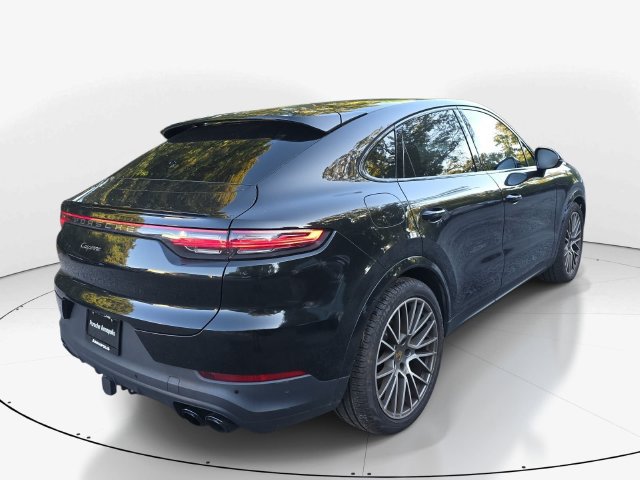 Used 2023 Porsche Cayenne Platinum Edition AWD/4WD image 6