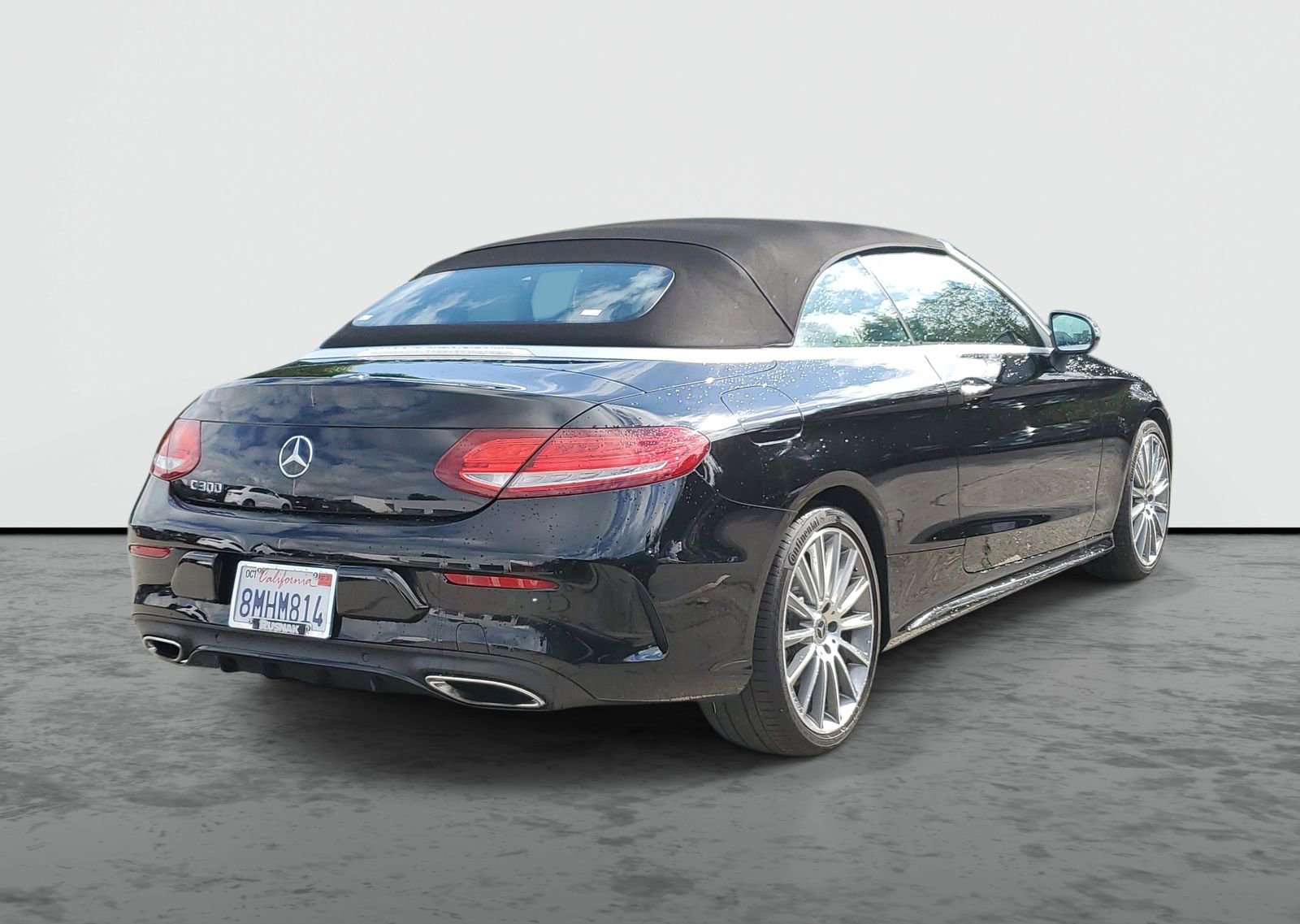 Used 2018 Mercedes-Benz C 300 Cabriolet image 4