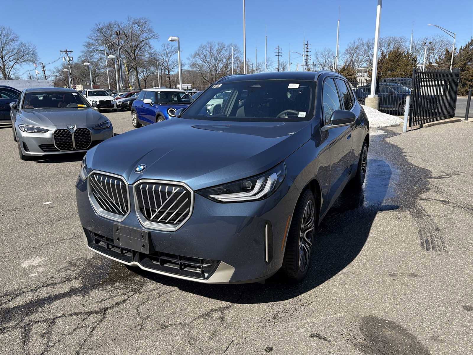 Certified 2025 BMW X3 xDrive30i w/ Convenience Package image 3