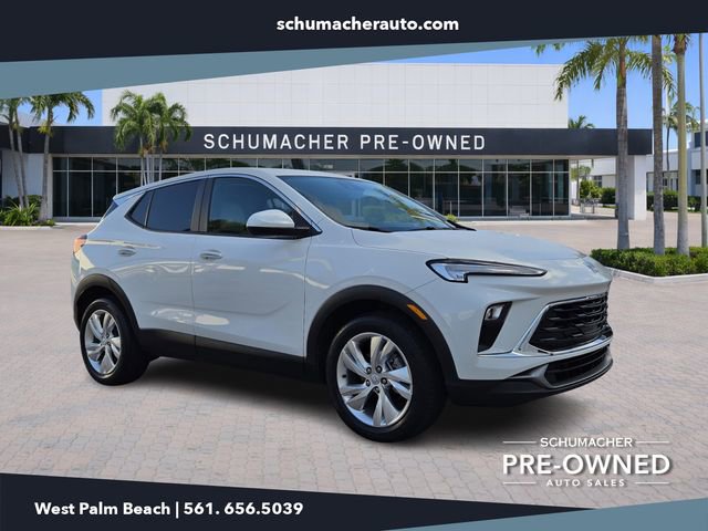 Used 2024 Buick Encore GX Preferred w/ Comfort Package image 1