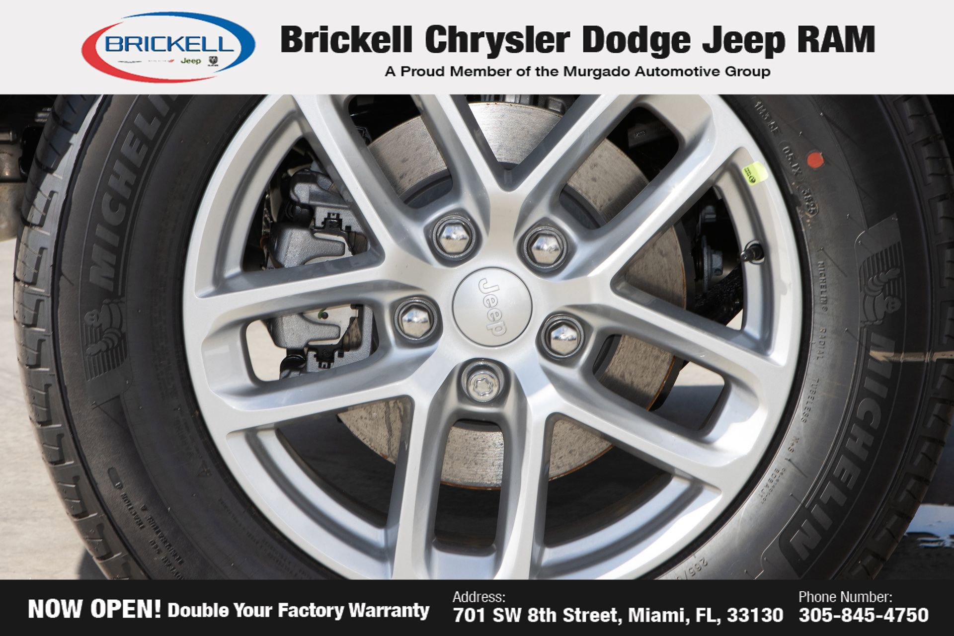 New 2025 Jeep Grand Cherokee Laredo w/ Luxury Tech Group I image 39