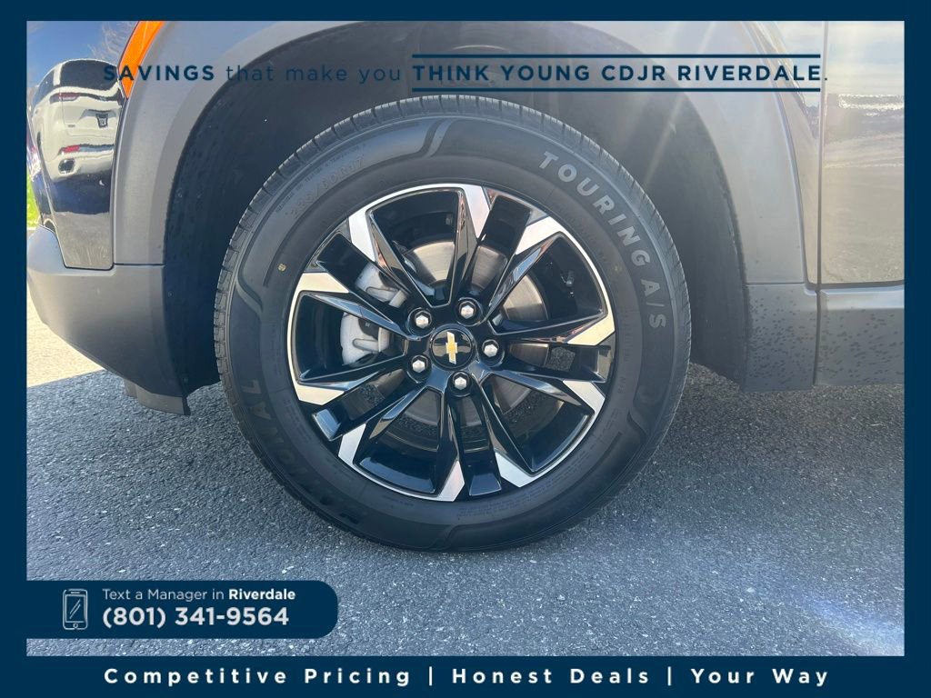 Used 2022 Chevrolet TrailBlazer LT w/ Convenience Package image 21