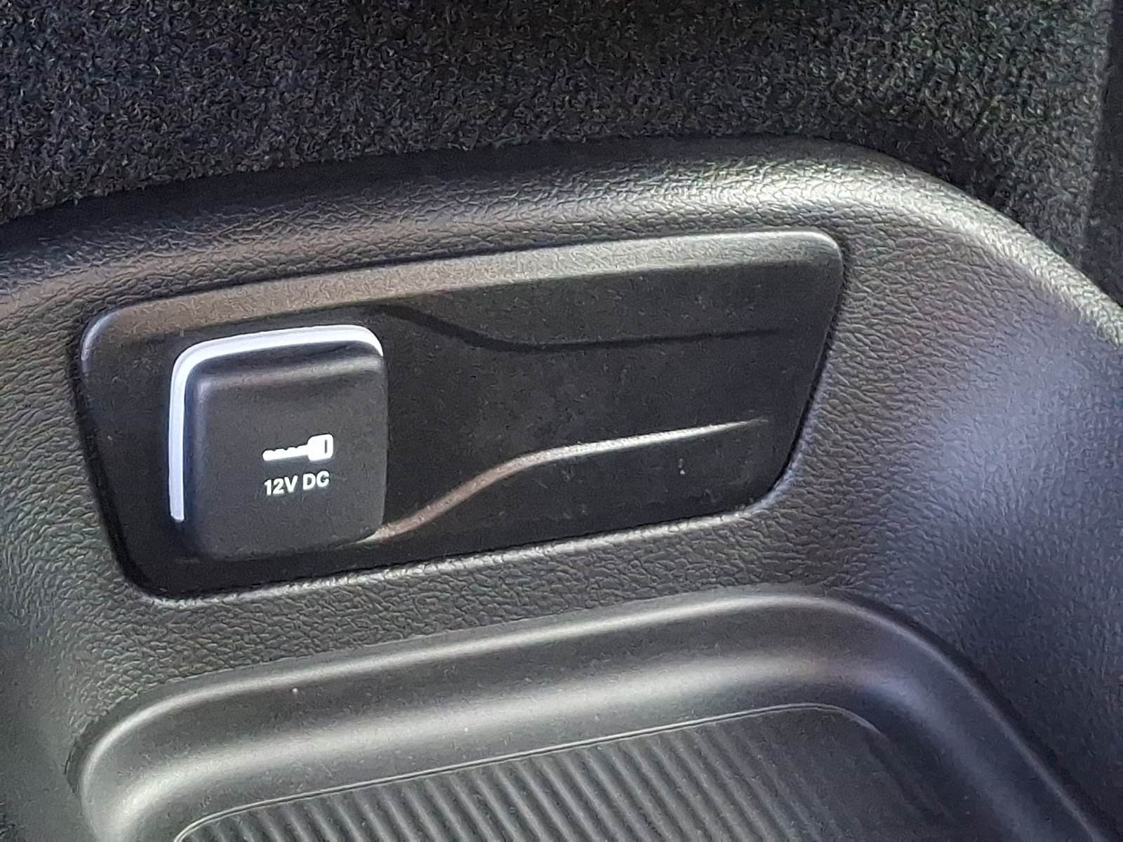 New 2027 Chrysler Pacifica Select AWD/4WD image 21