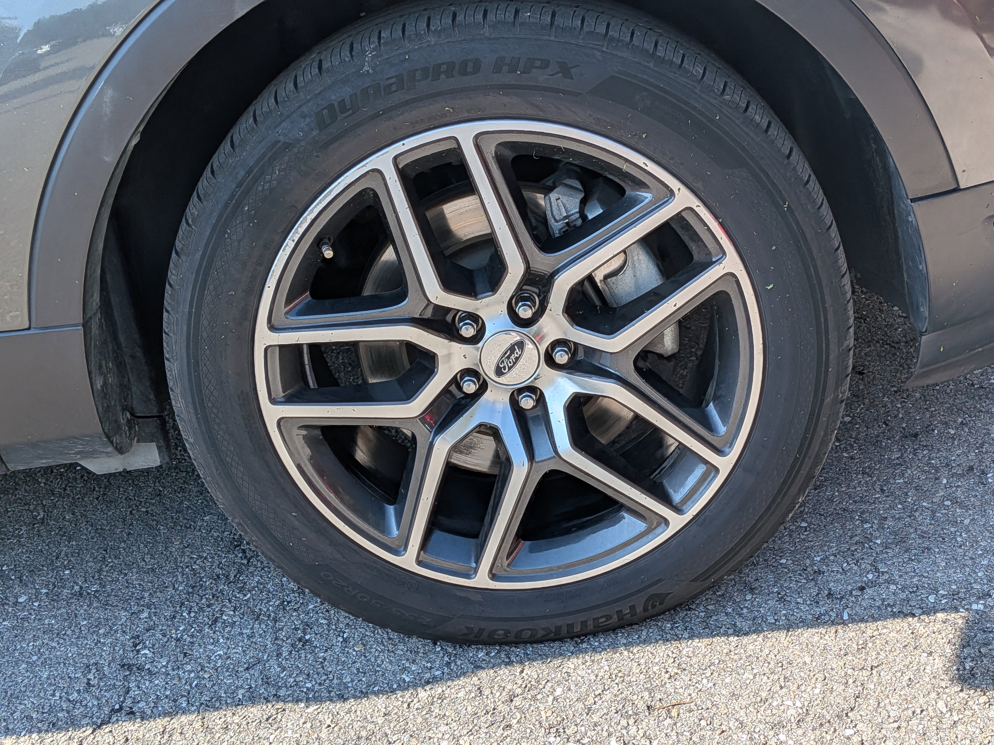 Used 2019 Ford Explorer Sport w/ Ford Safe & Smart Package image 11