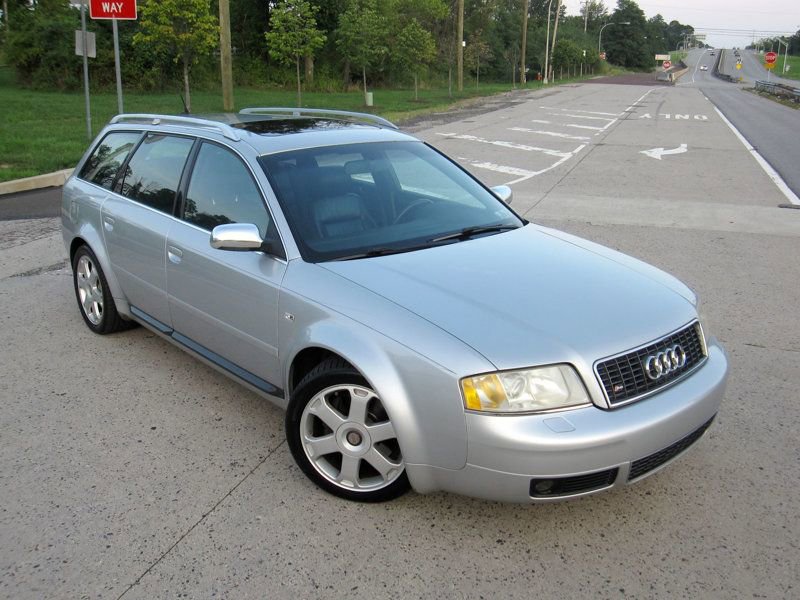Used 2003 Audi S6 Avant image 2