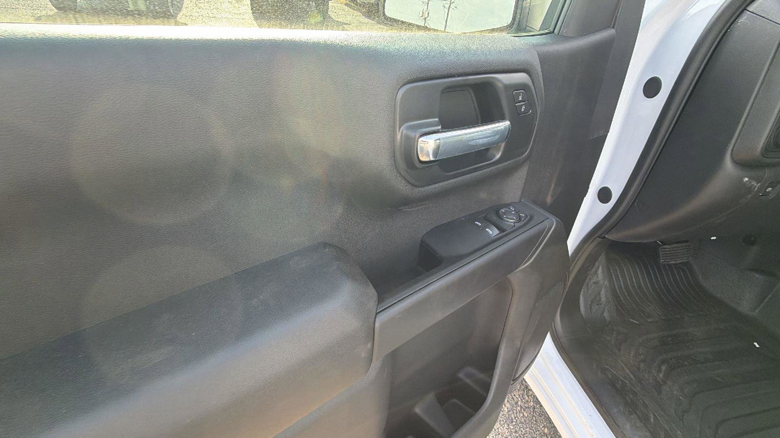 New 2026 Chevrolet Silverado 1500 W/T image 12