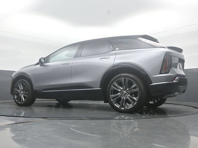 New 2026 Cadillac Optiq Sport 2 AWD/4WD image 50