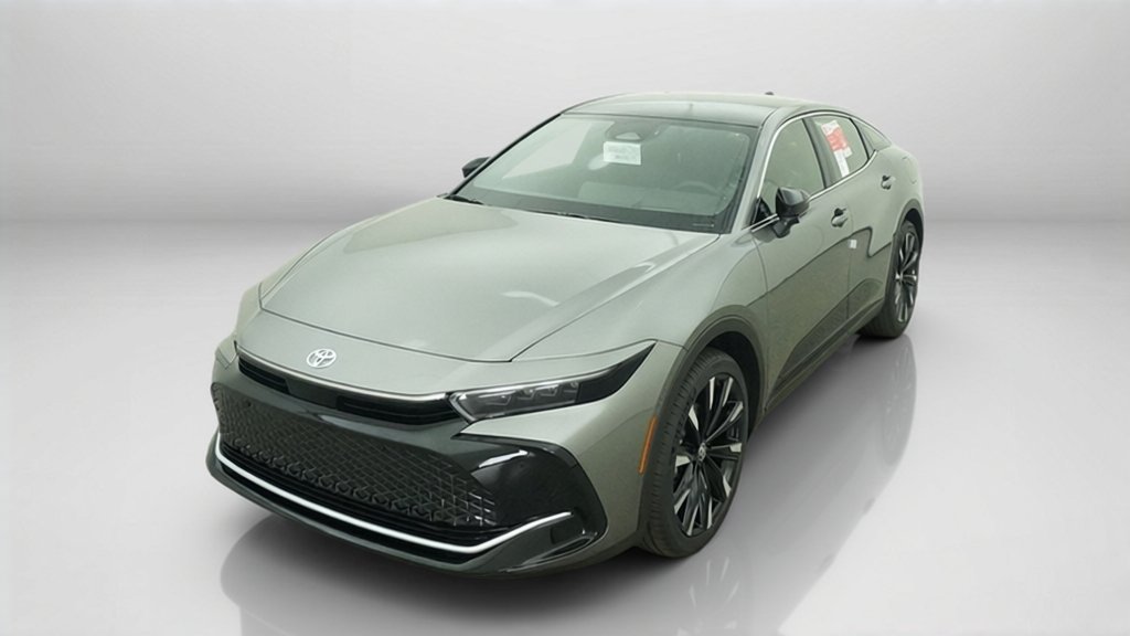 New 2026 Toyota Crown Platinum AWD/4WD image 10