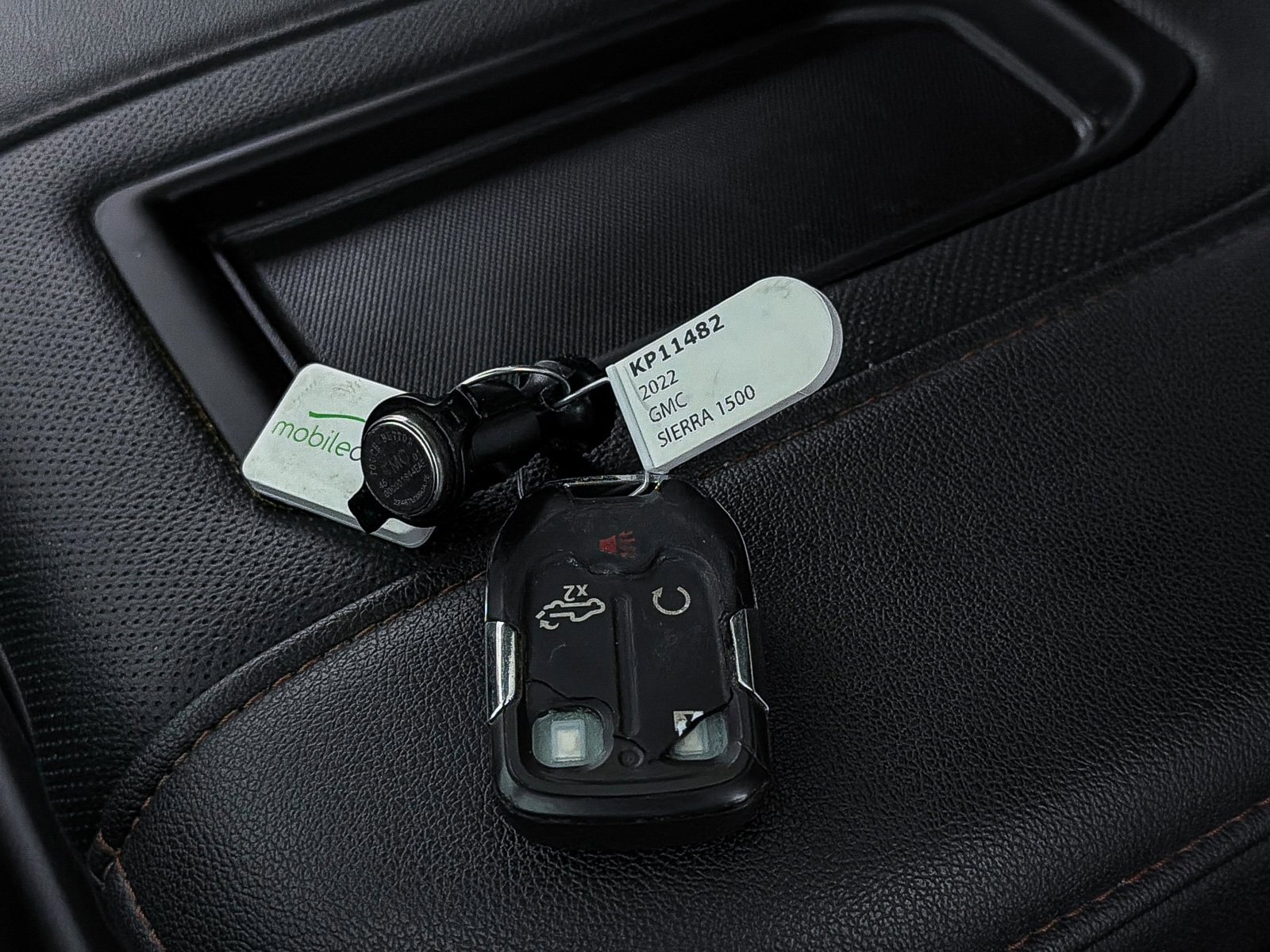 Used 2022 GMC Sierra 1500 AT4 w/ AT4 Premium Package image 36