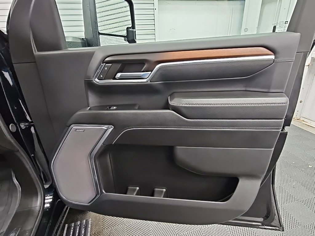 Certified 2024 GMC Sierra 3500 Denali w/ Denali Reserve Package image 42