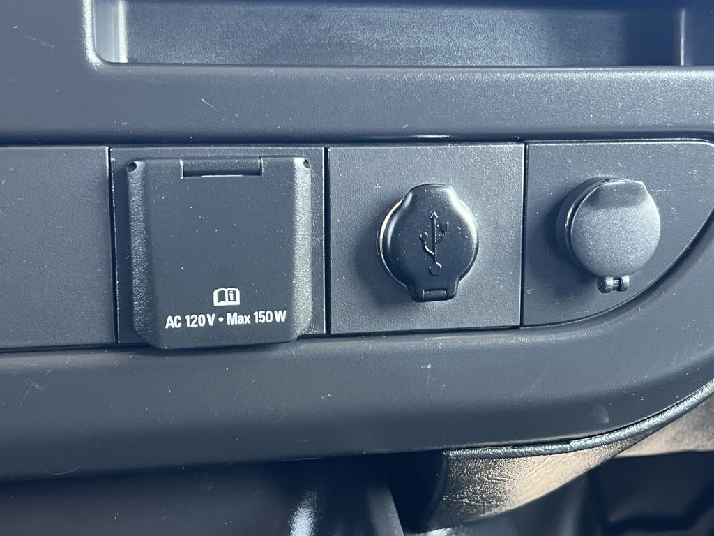 Used 2023 Chevrolet Express 3500 LS image 9