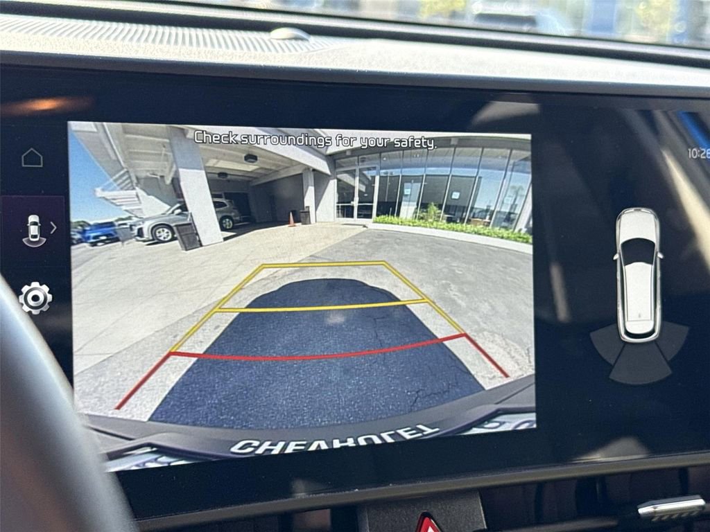 Used 2025 Kia Sportage EX image 13