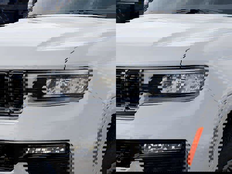 New 2026 Jeep Grand Cherokee Summit image 15