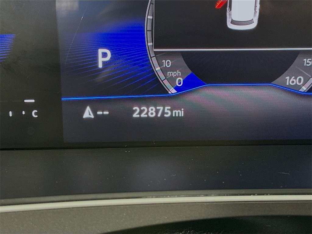 Used 2023 Volkswagen Tiguan SE image 13