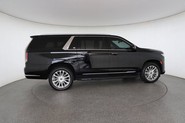 Used 2022 Cadillac Escalade ESV Premium Luxury image 21