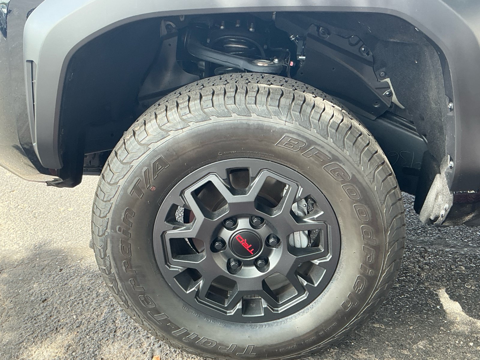 Used 2026 Toyota Tacoma SR5 RWD image 25