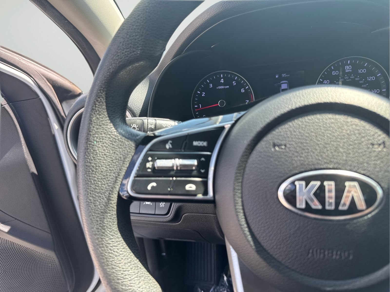 Used 2021 Kia Forte LXS FWD image 18