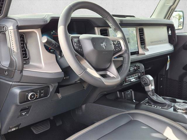 New 2026 Ford Bronco Outer Banks AWD/4WD image 3