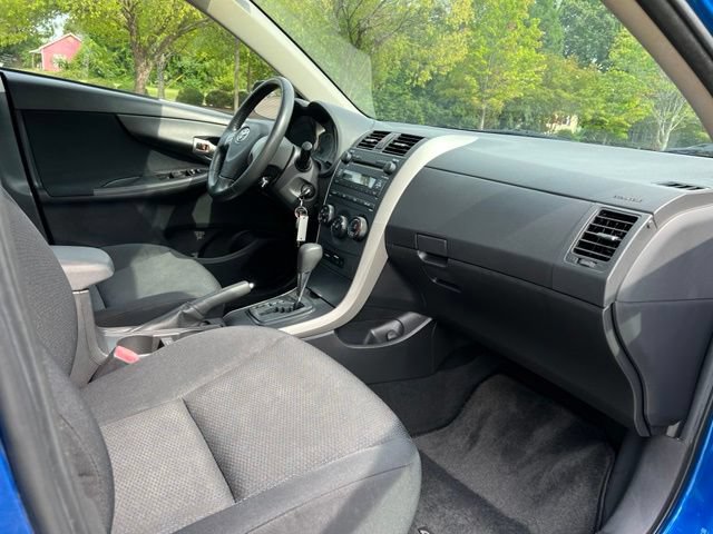 Used 2009 Toyota Corolla S w/ Sport Pkg FWD image 20