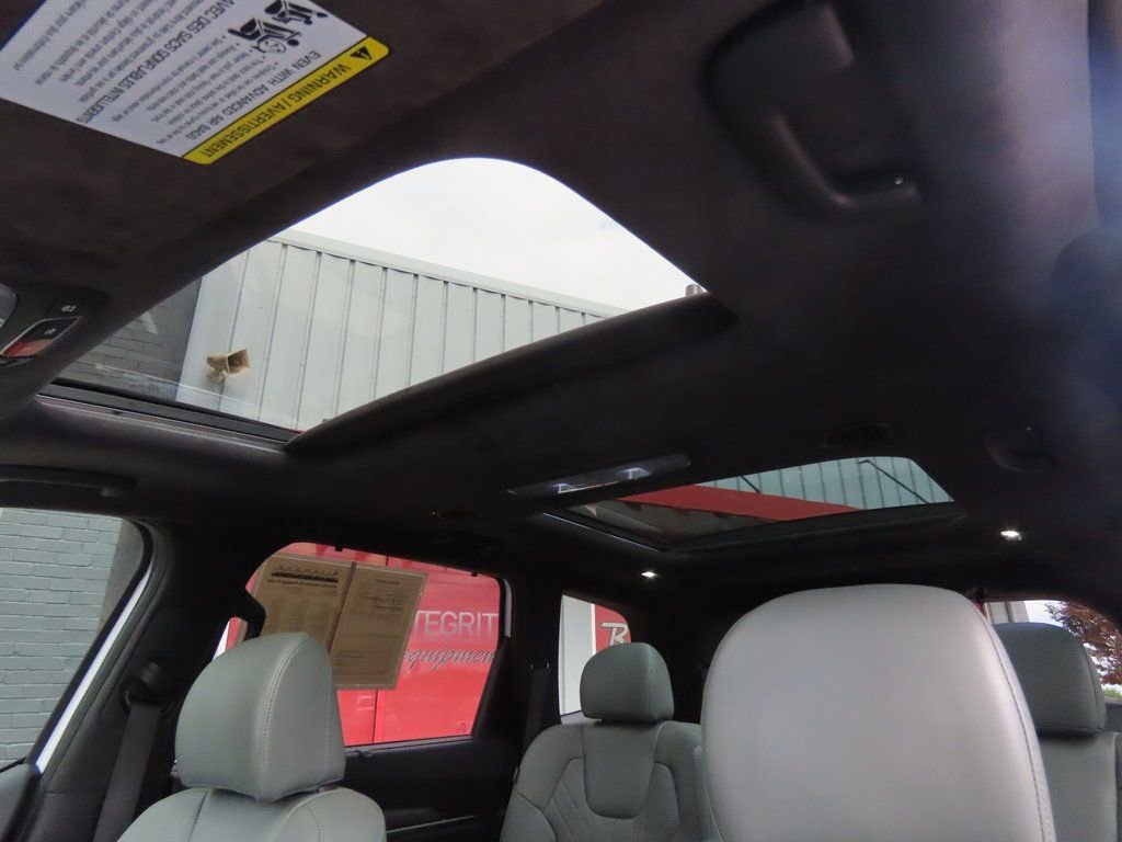 Used 2024 Kia Telluride SX Prestige X-Line image 4