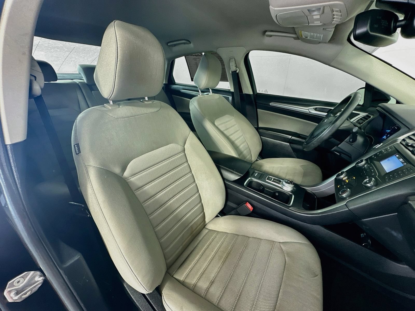 Used 2020 Ford Fusion S FWD image 26