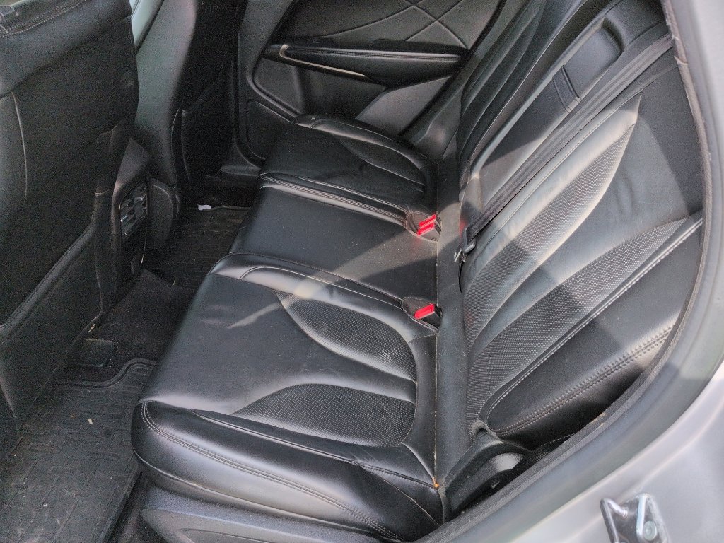 Used 2017 Lincoln MKC Select w/ Select Plus Package AWD/4WD image 6