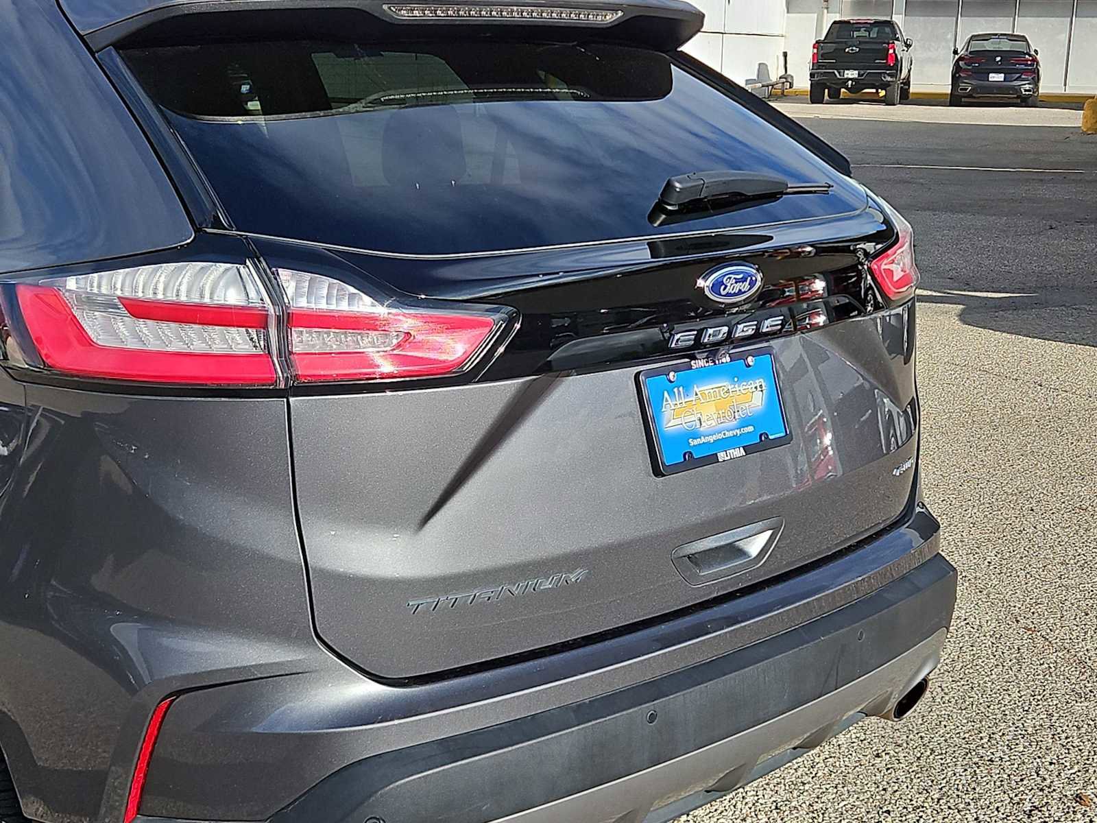 Used 2024 Ford Edge Titanium image 23