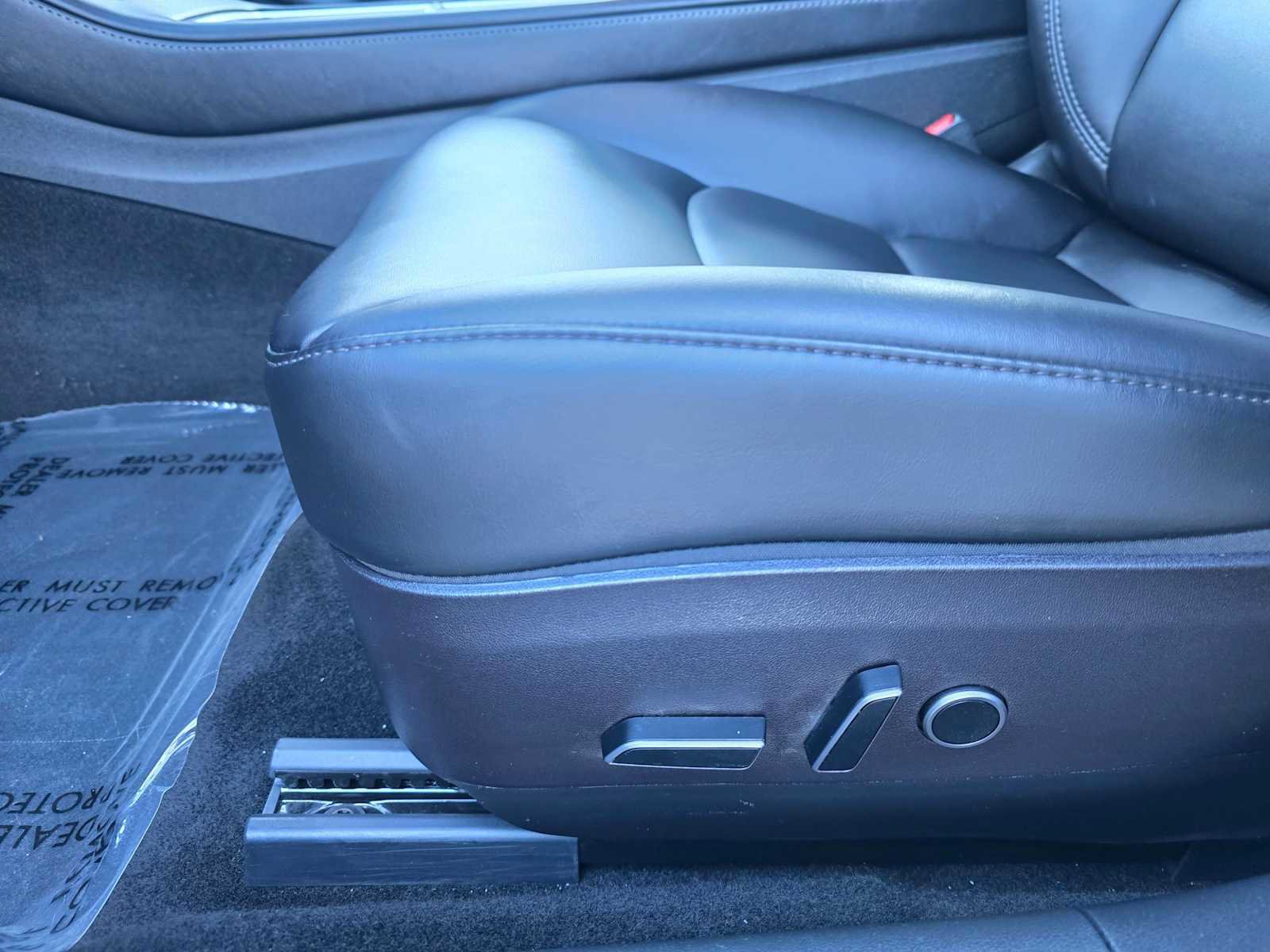 Used 2023 Tesla Model 3 Standard Range image 23