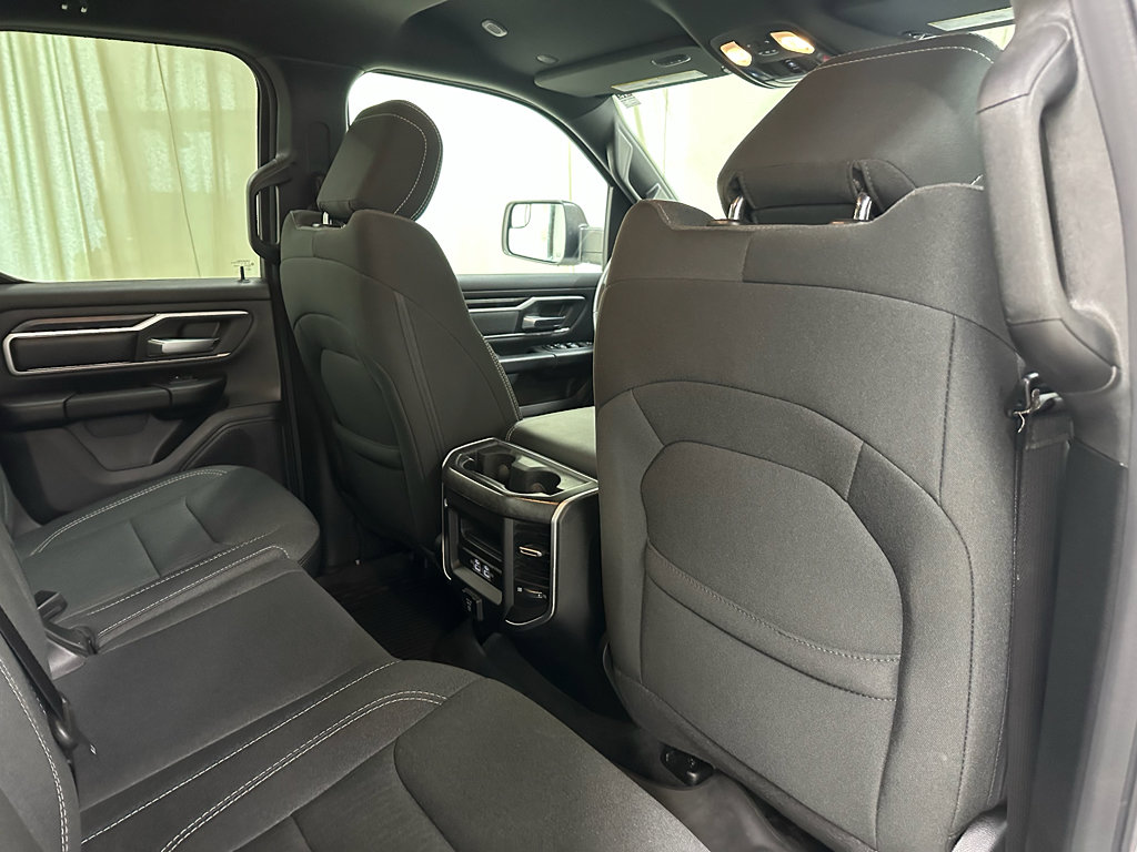 Used 2022 RAM 1500 Big Horn w/ Night Edition AWD/4WD image 23