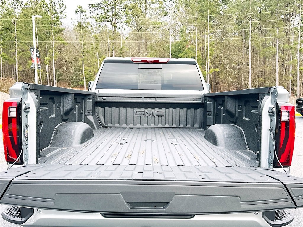 New 2026 GMC Sierra 3500 Denali w/ Denali Reserve Package image 16