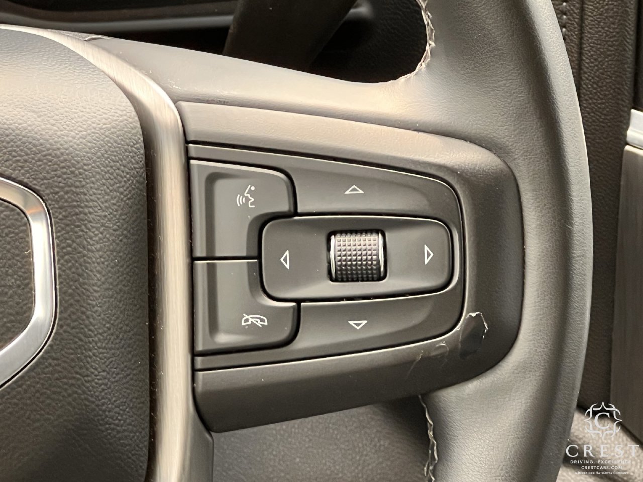Used 2023 GMC Sierra 2500 Denali AWD/4WD image 16