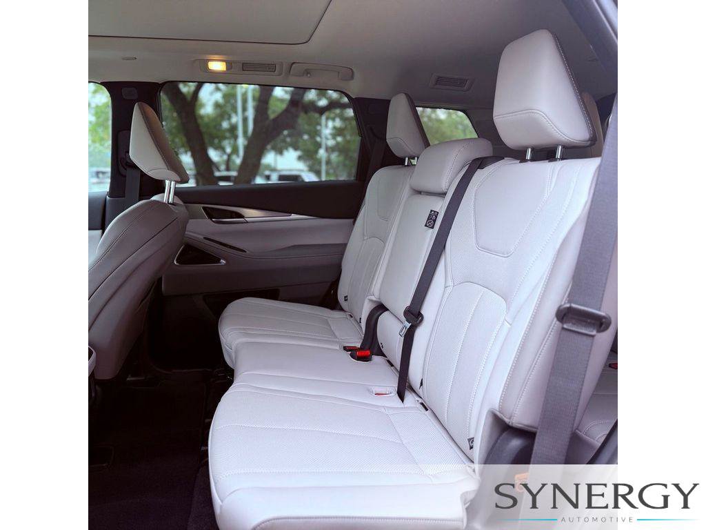 New 2027 INFINITI QX60 Luxe w/ Cargo Package AWD/4WD image 27