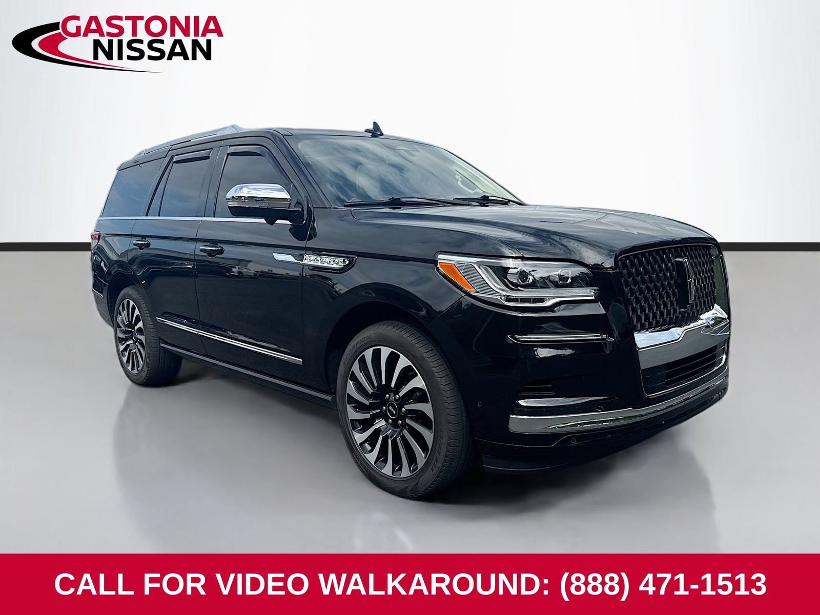 Used 2022 Lincoln Navigator Black Label AWD/4WD image 1