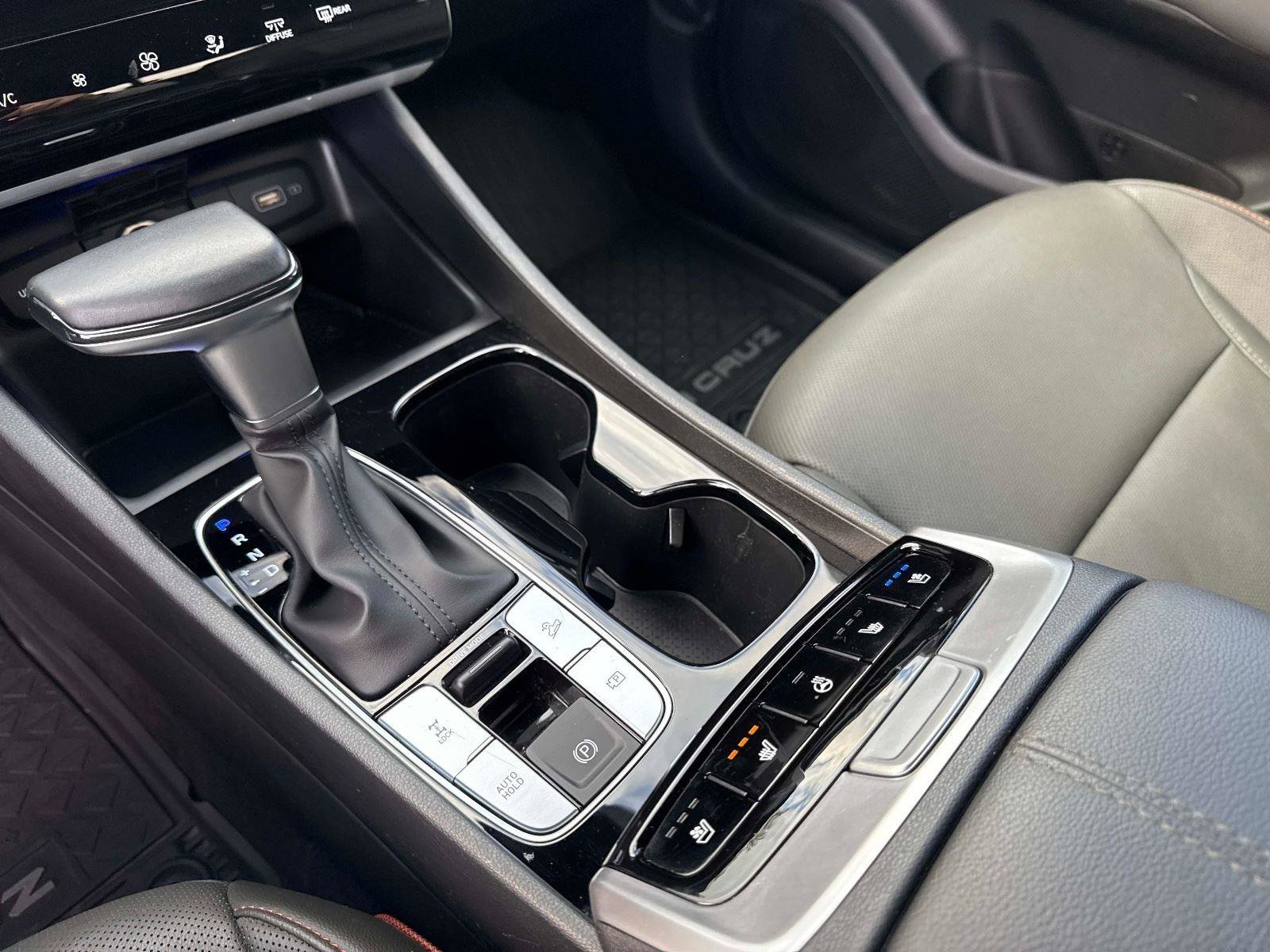 Used 2024 Hyundai Santa Cruz Limited image 26