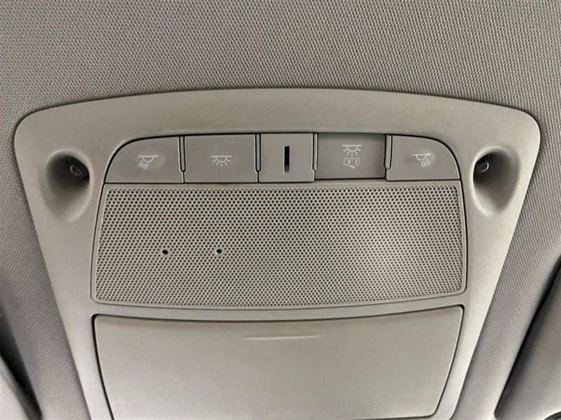 Used 2016 Nissan Altima 2.5 SR FWD image 13